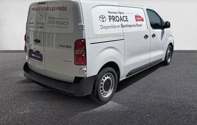 TOYOTA PROACE ELECTRIC FOURGON PROACE ELECTRIC MEDIUM 50KWH START extérieur trois quart arrière droit 62988