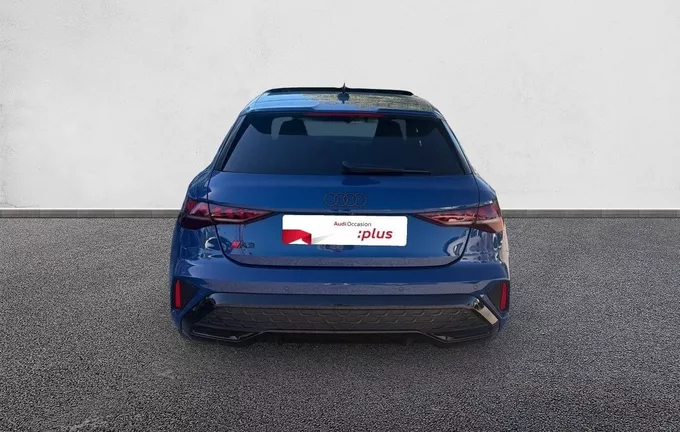 AUDI A3 Sportback TDI 150 S tronic 7 S line extérieur arrière 2131647