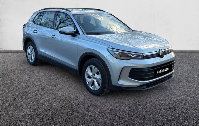 VOLKSWAGEN TIGUAN 1.5 eTSI 130ch DSG7 extérieur trois quart avant droit 1159