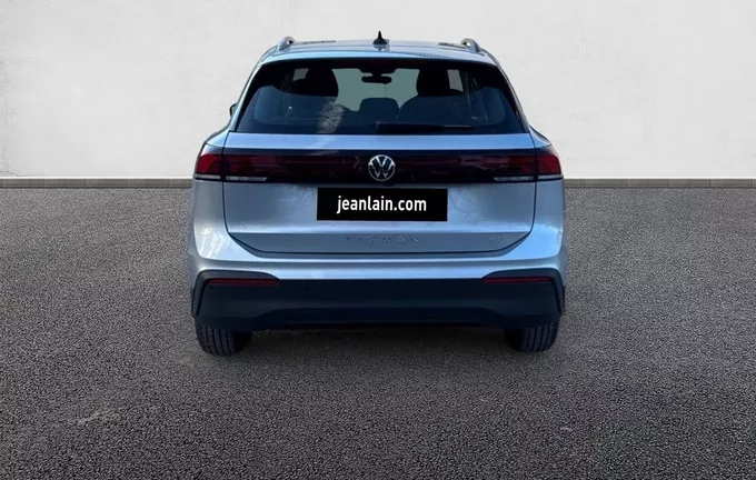 VOLKSWAGEN TIGUAN 1.5 eTSI 130ch DSG7 extérieur arrière 1159