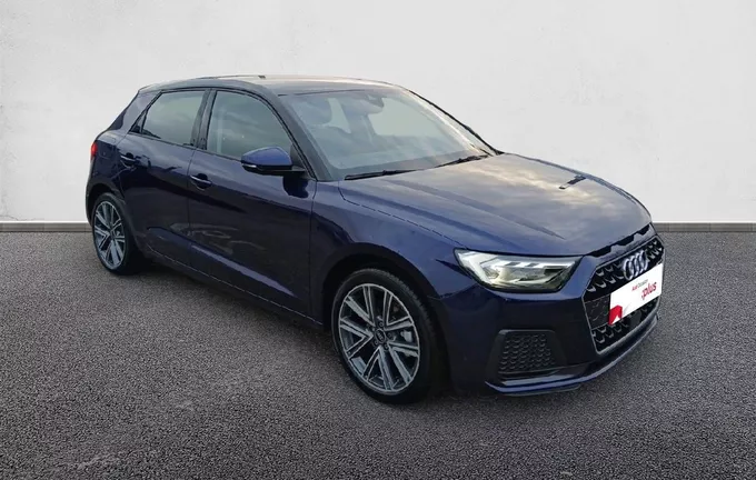 AUDI A1 Sportback 30 TFSI 116 ch S tronic 7 Design extérieur trois quart avant droit 2122995