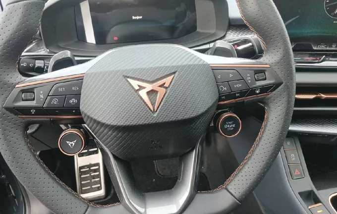 CUPRA TERRAMAR 1.5 eTSI Hybrid 150 ch DSG7 V photo 12 0962