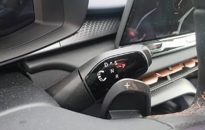 CUPRA TERRAMAR 1.5 eTSI Hybrid 150 ch DSG7 V photo 13 0962