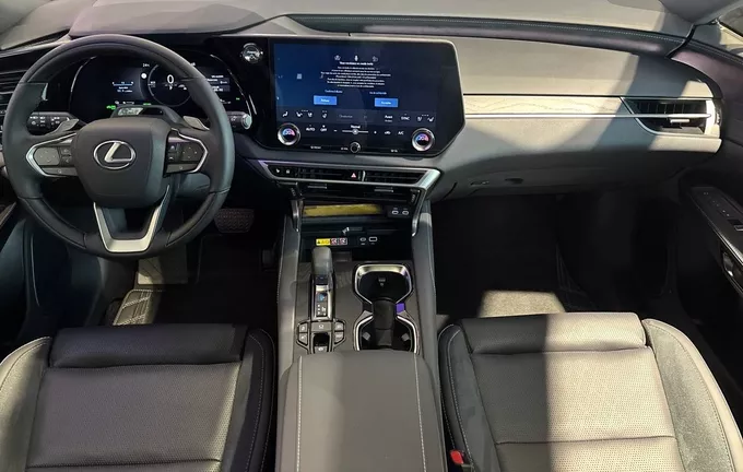 LEXUS RX 450h+ 4WD Hybride Rechargeable Executive photo 18 98476