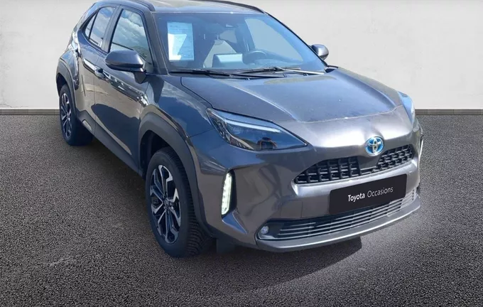 TOYOTA YARIS CROSS Hybride 116h AWD-i Design extérieur trois quart avant droit 1103505