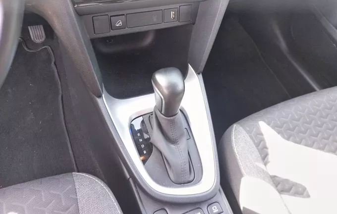 TOYOTA YARIS CROSS Hybride 116h AWD-i Design photo 13 1103505