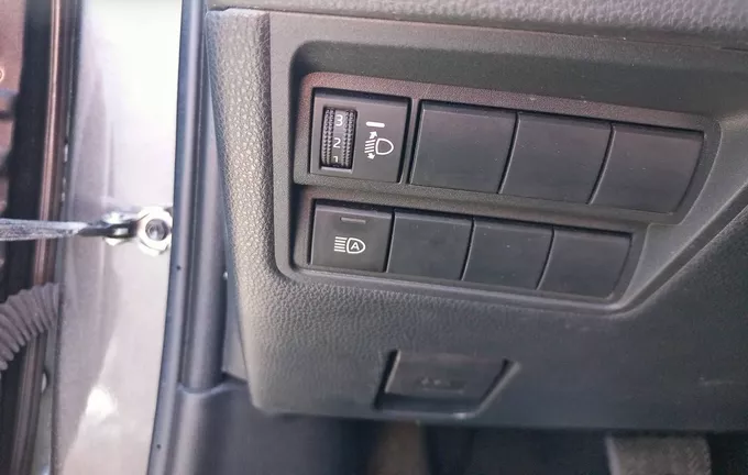 TOYOTA YARIS CROSS Hybride 116h AWD-i Design photo 20 1103505