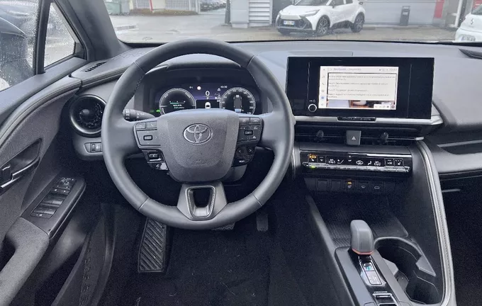 TOYOTA C-HR Hybride 140 Design photo 18 1102677