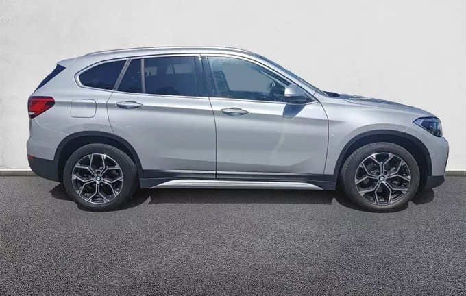 BMW X1 sDrive 18d 150 ch BVA8 xLine extérieur côté droit 213239