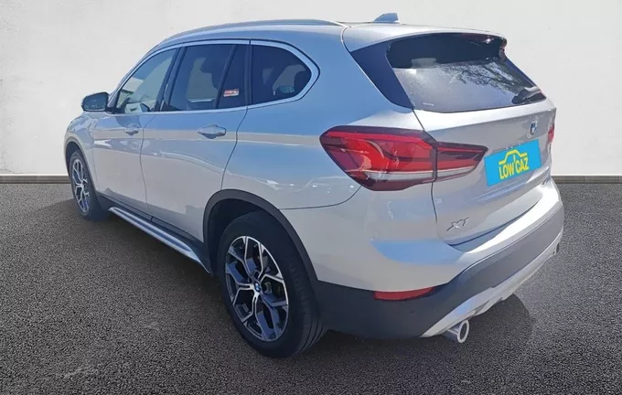 BMW X1 sDrive 18d 150 ch BVA8 xLine extérieur trois quart arrière gauche 213239