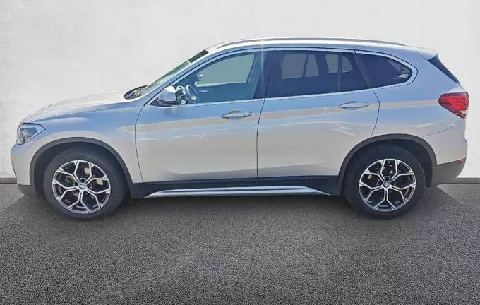BMW X1 sDrive 18d 150 ch BVA8 xLine extérieur côté gauche 213239