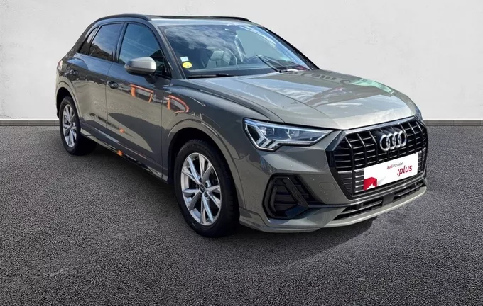 AUDI Q3 35 TDI 150 ch S tronic 7 S line extérieur trois quart avant droit 2126507