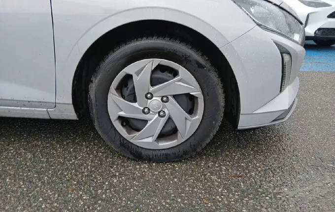 HYUNDAI I20 1.2 79 Initia photo 9 13481