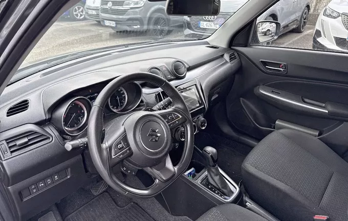 SUZUKI SWIFT 1.2 Dualjet Hybrid Auto (CVT) Pack photo 11 13816