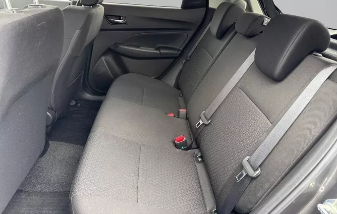 SUZUKI SWIFT 1.2 Dualjet Hybrid Auto (CVT) Pack photo 17 13816