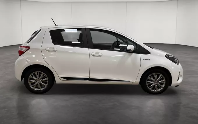 TOYOTA YARIS Hybride 100h Dynamic extérieur côté droit 213673