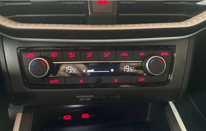 SEAT ARONA 1.0 TSI 95 ch Start/Stop BVM5 Copa photo 17 2129872