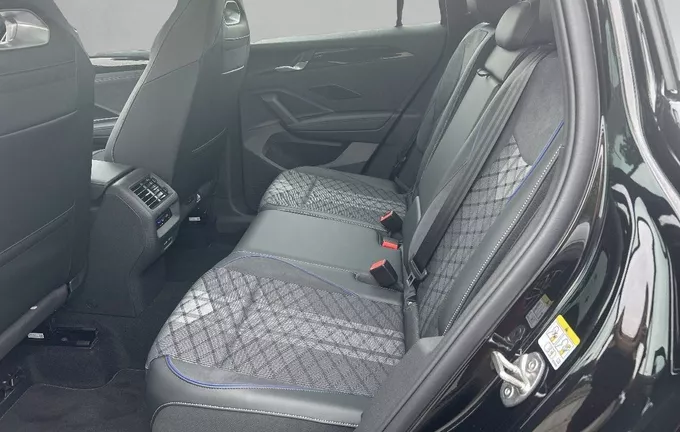 VOLKSWAGEN TIGUAN 1.5 eHybrid 204ch DSG6 R-Line Edition photo 17 5528