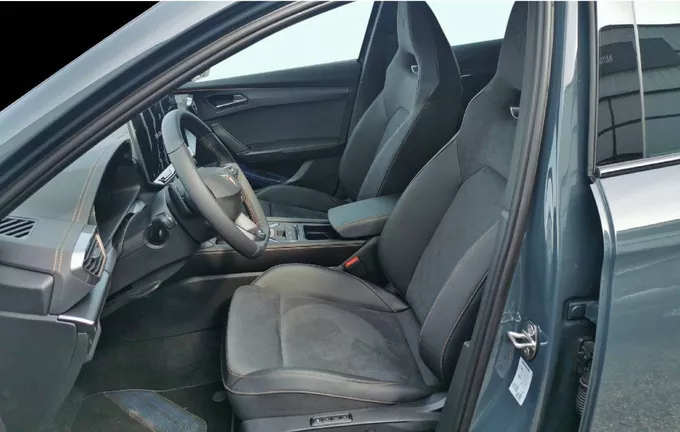 CUPRA FORMENTOR eHybrid 272 ch DSG6 VZ extérieur trois quart arrière droit 0680