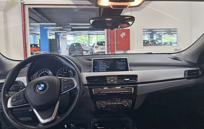 BMW X2 sDrive 18i 140 ch DKG7 Business Design photo 18 213014