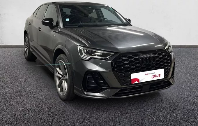 AUDI Q3 Sportback 45 TFSIe 245 ch S tronic 6 S line photo 23 2131008
