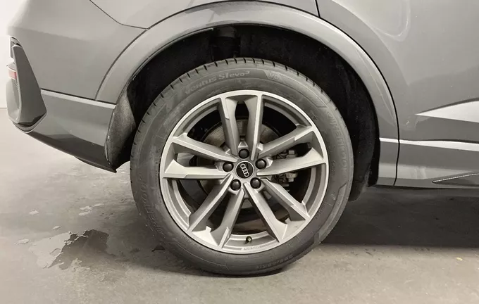 AUDI Q3 Sportback 45 TFSIe 245 ch S tronic 6 S line photo 29 2131008