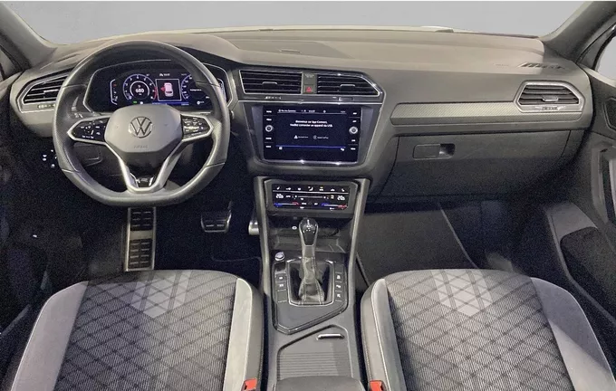 VOLKSWAGEN TIGUAN 1.5 eTSI 150ch DSG7 R-Line extérieur trois quart avant droit 2117074