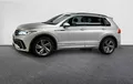 Miniature VOLKSWAGEN TIGUAN 1.5 eTSI 150ch DSG7 R-Line extérieur trois quart arrière gauche 2117074