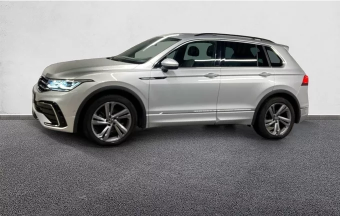VOLKSWAGEN TIGUAN 1.5 eTSI 150ch DSG7 R-Line extérieur trois quart arrière gauche 2117074