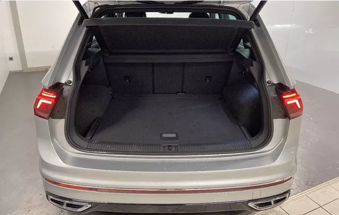 VOLKSWAGEN TIGUAN 1.5 eTSI 150ch DSG7 R-Line photo 14 2117074