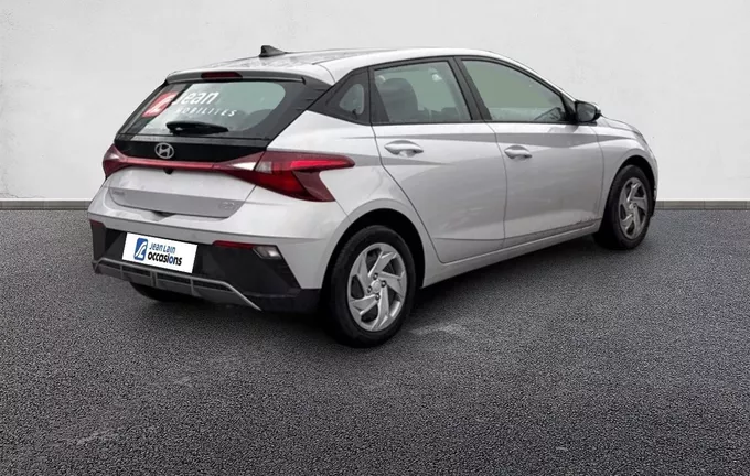 HYUNDAI I20 1.2 79 Initia extérieur trois quart arrière droit 13554