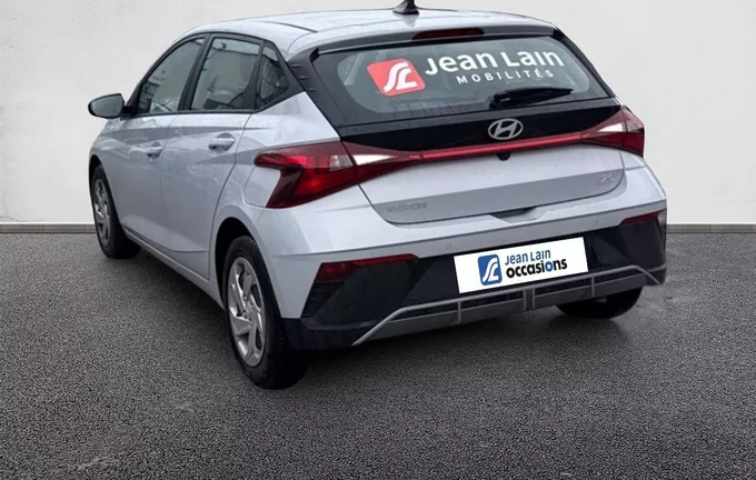 HYUNDAI I20 1.2 79 Initia extérieur trois quart arrière gauche 13554