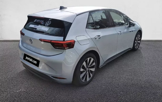 VOLKSWAGEN ID.3 Neo 50 kWh Life extérieur trois quart arrière droit 9740