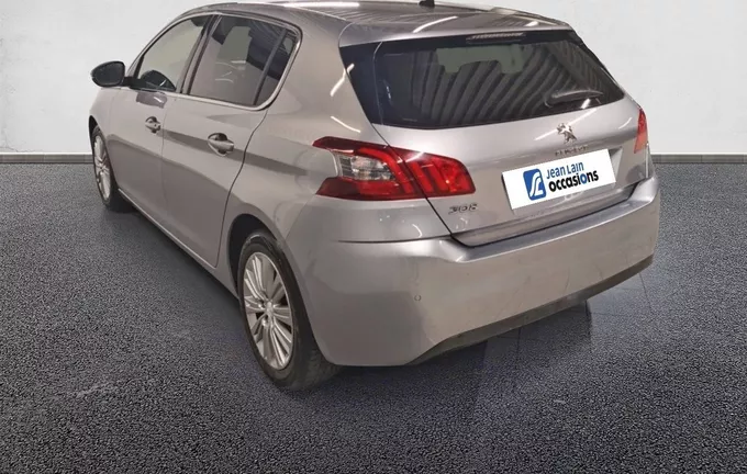 PEUGEOT 308 1.2 PureTech 130ch S&S EAT6 Allure extérieur trois quart arrière gauche 2131145