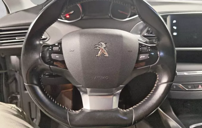 PEUGEOT 308 1.2 PureTech 130ch S&S EAT6 Allure photo 12 2131145