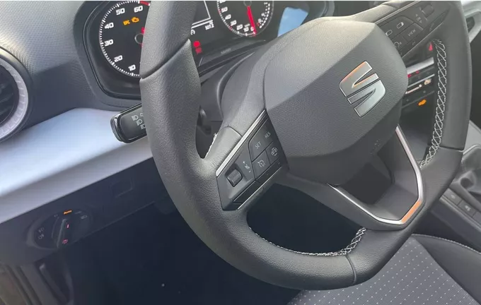 SEAT IBIZA 1.0 MPI 80 ch S/S BVM5 Copa photo 17 2128541