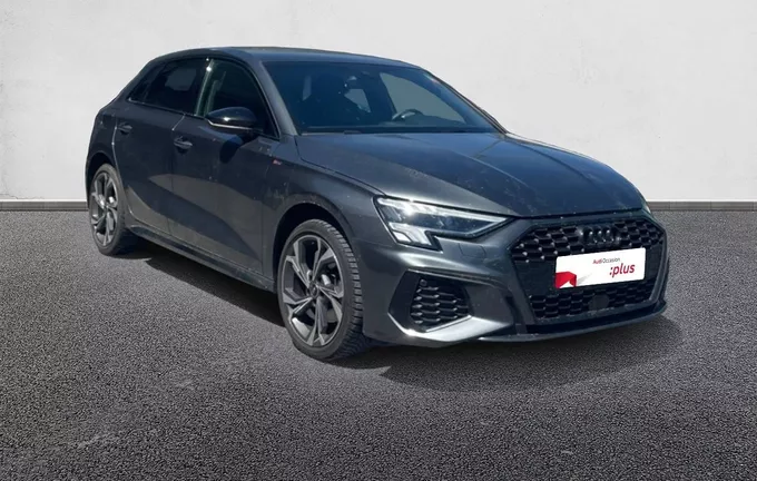 AUDI A3 Sportback 40 TFSIe 204 S tronic 6 S Line extérieur trois quart avant droit 2127536