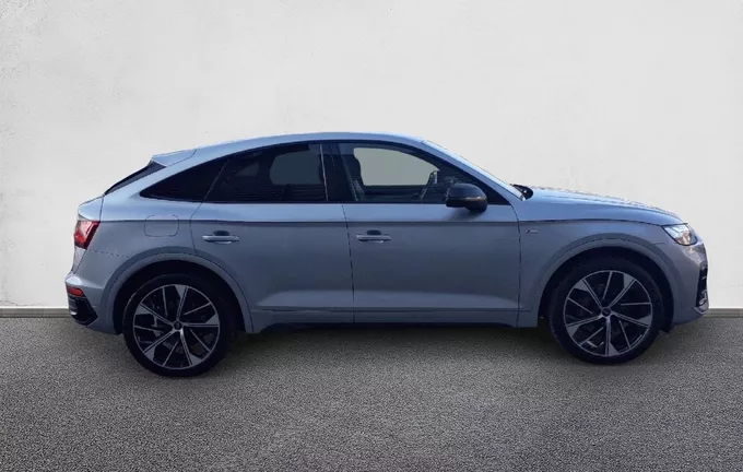 AUDI Q5 Sportback 55 TFSIe 367 S tronic 7 Quattro S line extérieur côté droit 2122104