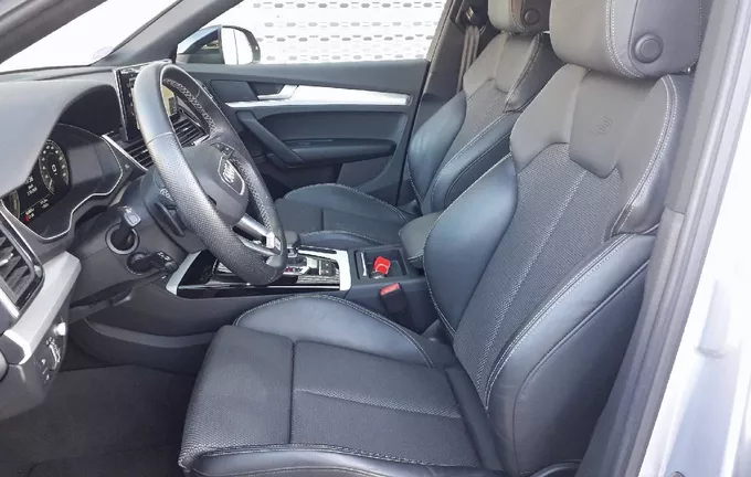 AUDI Q5 Sportback 55 TFSIe 367 S tronic 7 Quattro S line photo 16 2122104