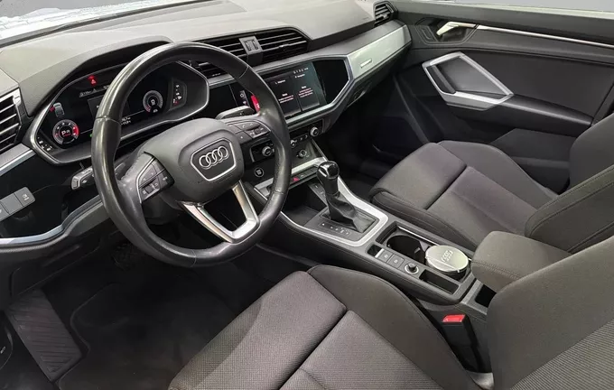 AUDI Q3 Sportback 35 TDI 150 ch S tronic 7 Quattro Design photo 11 213151