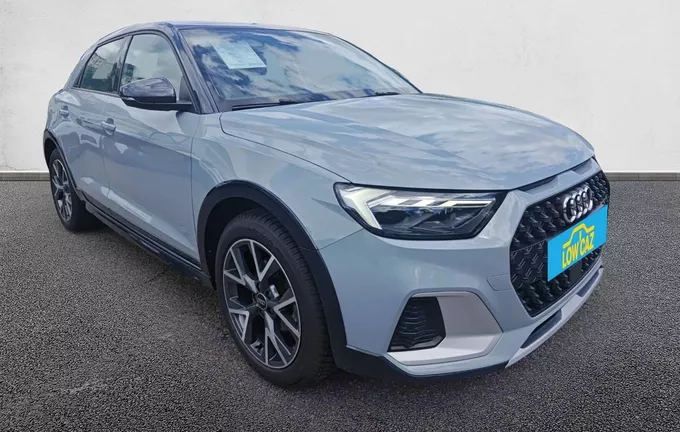 AUDI A1 Allstreet 30 TFSI 110 ch S tronic 7 Avus extérieur trois quart avant droit 213146