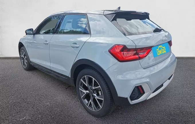 AUDI A1 Allstreet 30 TFSI 110 ch S tronic 7 Avus extérieur trois quart arrière gauche 213146