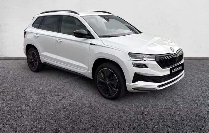SKODA KAROQ 1.5 TSI Evo 2 150 ch ACT DSG7 Sportline extérieur trois quart avant droit 4309