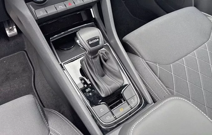 SKODA KAROQ 1.5 TSI Evo 2 150 ch ACT DSG7 Sportline photo 13 4309
