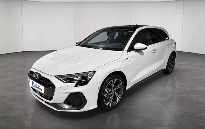 AUDI A3 Sportback TDI 150 S tronic 7 S line extérieur trois quart avant gauche 2132523