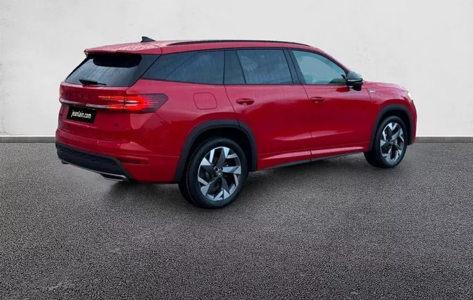 SKODA KODIAQ 1.5 TSI 204 ch Hybride Rechargeable PHEV DSG6 5pl Sportline extérieur trois quart arrière droit 9154