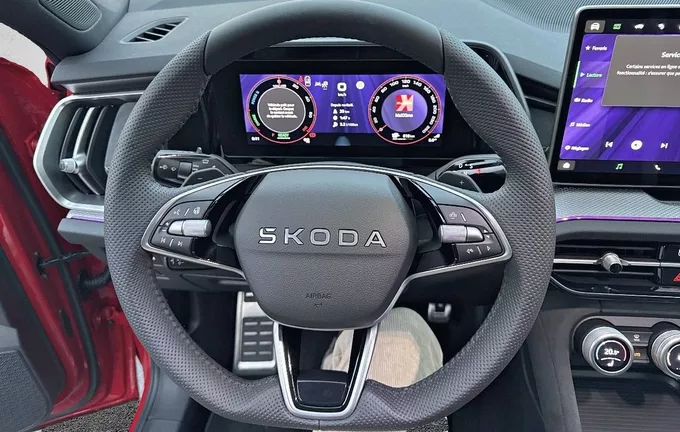 SKODA KODIAQ 1.5 TSI 204 ch Hybride Rechargeable PHEV DSG6 5pl Sportline photo 12 9154