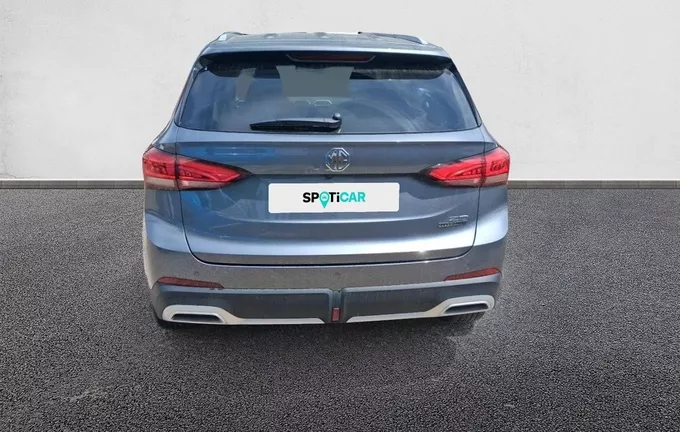 MG ZS 1.5 L Hybrid+ 197 ch Luxury extérieur trois quart arrière droit 601151