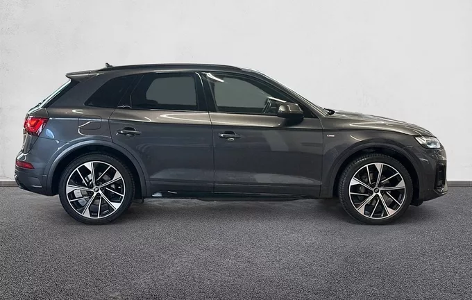 AUDI Q5 40 TDI 204 S tronic 7 Quattro S line extérieur côté droit 2128821