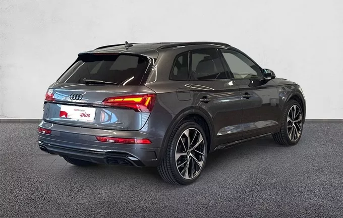AUDI Q5 40 TDI 204 S tronic 7 Quattro S line extérieur trois quart arrière droit 2128821